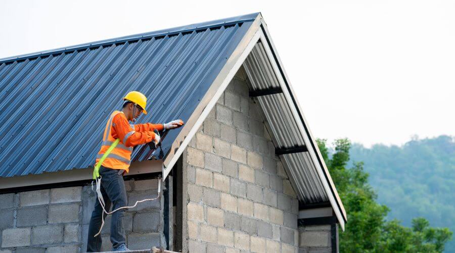 Expert Emergency Roof Repairs services in Windsor, NC